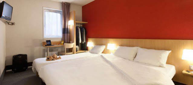 B&B Hotel Vannes Est Golfe Du Morbihan ภายนอก รูปภาพ